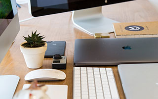 申花主帅报名参加宝山业余网球赛 赛程显示刚下飞机就奔赴赛场